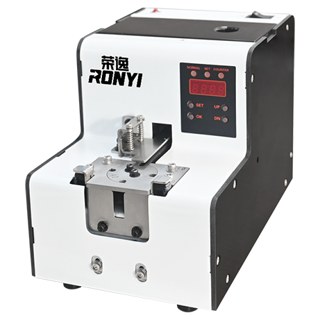Turntable screw feeder